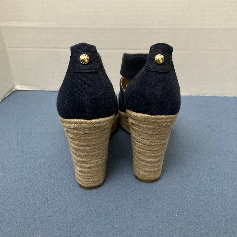 Michael Michael Kors Women's Blue Canvas Damita Espadrilles Wedge Sandals - 8.5M